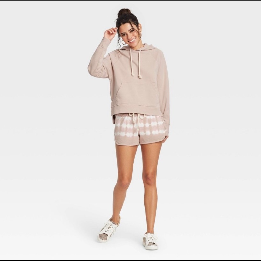 🆕 NWT Women’s Hooded Sweatshirt - Tan
